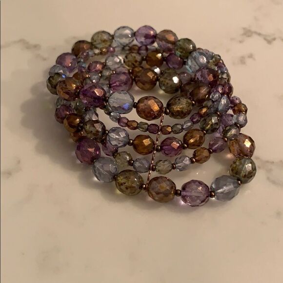 GORGEOUS BEADED BRACELET - Picture 3 of 5